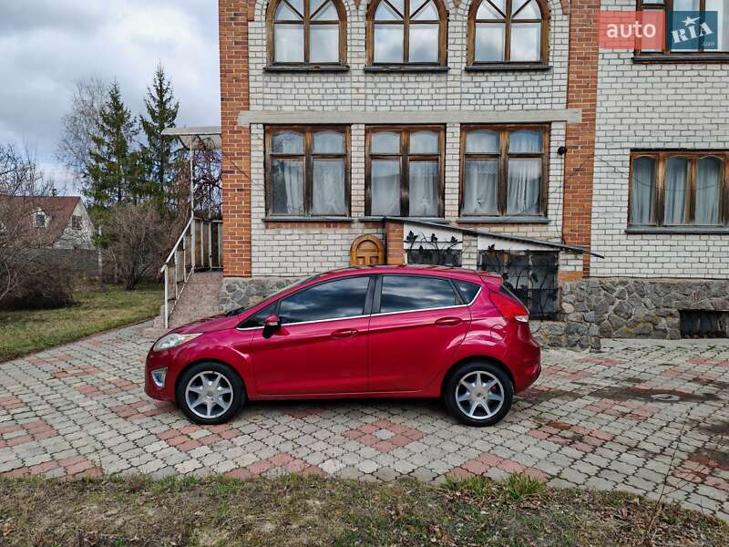 Ford Fiesta (2011)