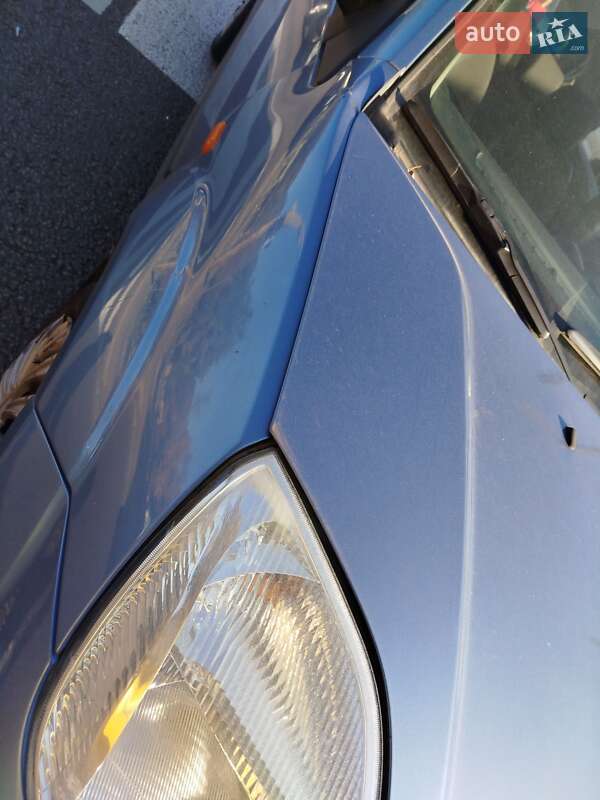 Ford Fiesta (2003)