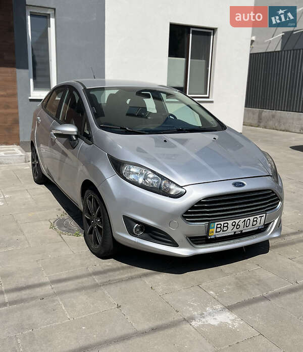 Ford Fiesta (2014)