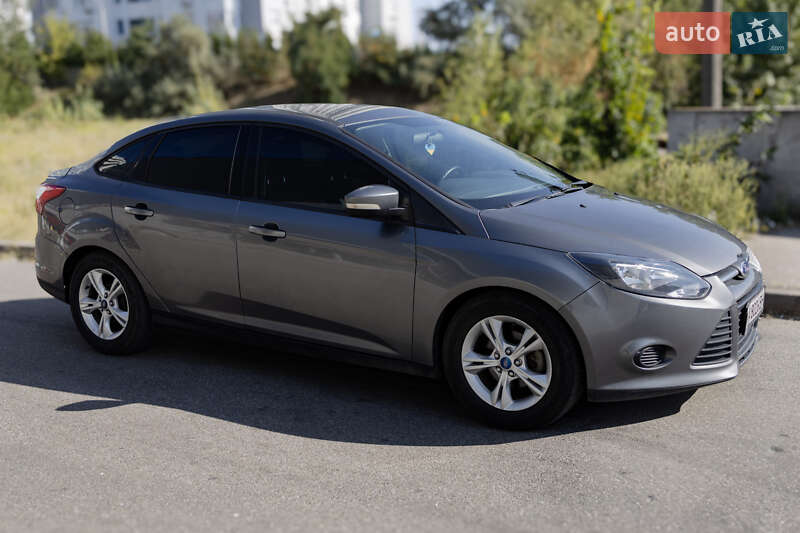 Ford Focus (2013)