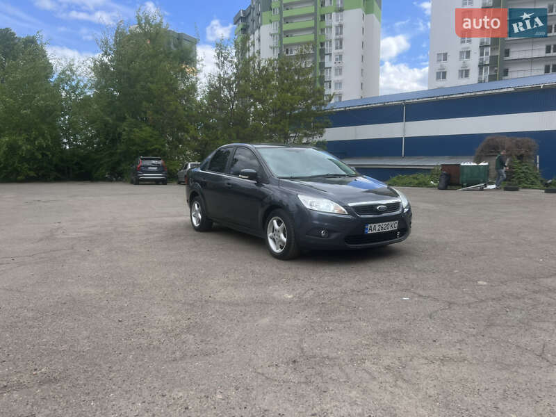 Ford Focus (2008)