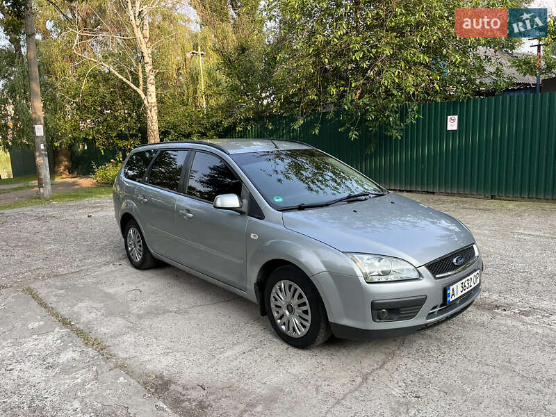 Ford Focus (2005)