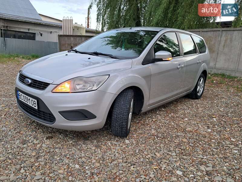 Ford Focus (2009)
