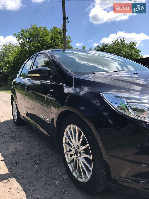 Ford Focus (2013)