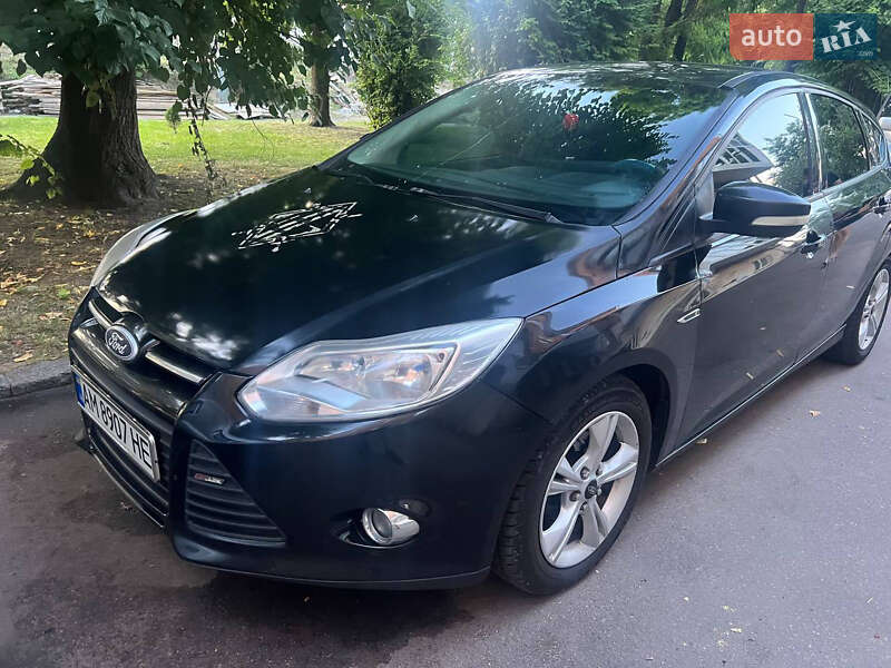 Ford Focus (2012)