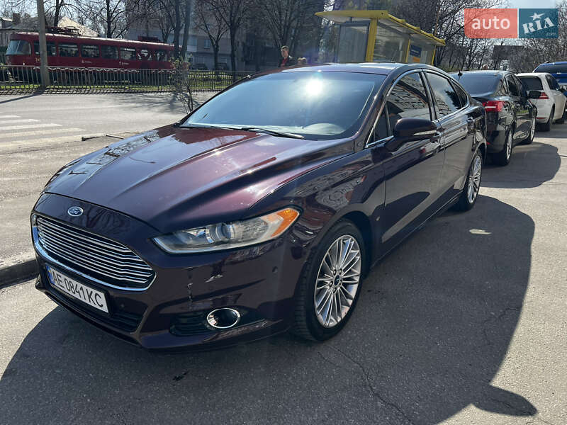 Ford Fusion (2013)