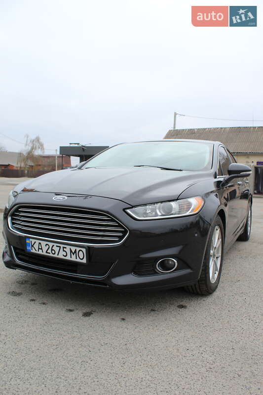 Ford Fusion (2013)