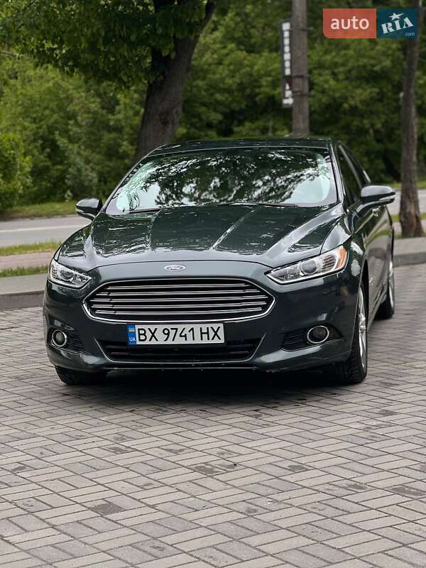 Ford Fusion (2014)