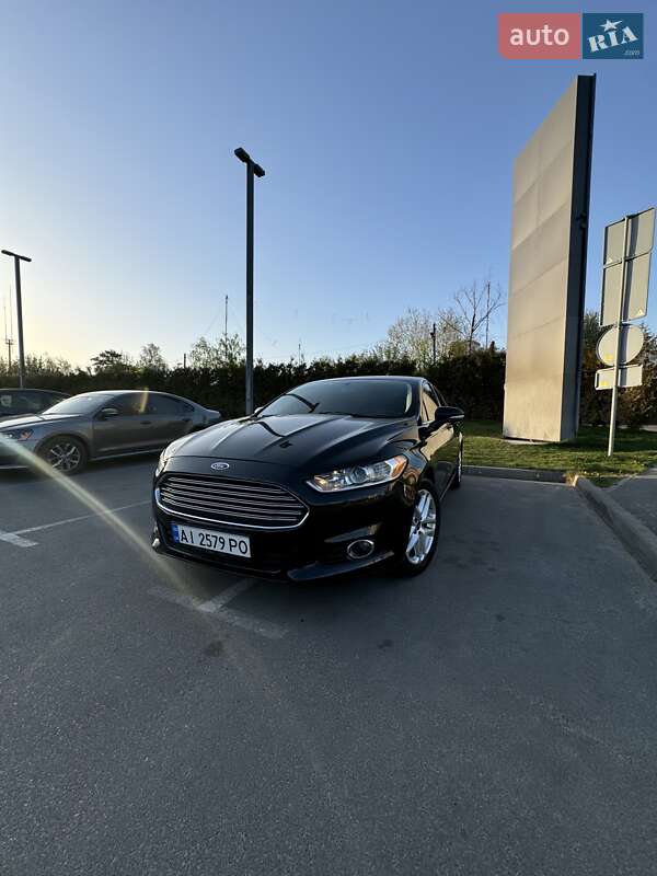 Ford Fusion (2013)