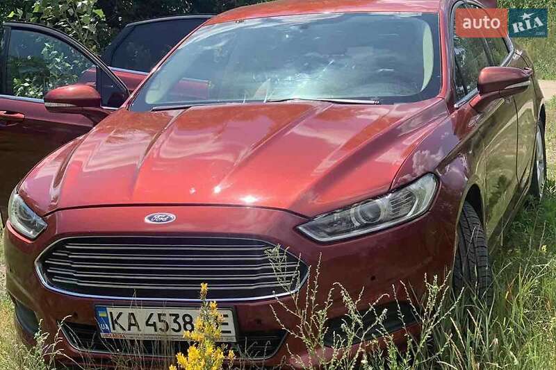Ford Fusion (2013)