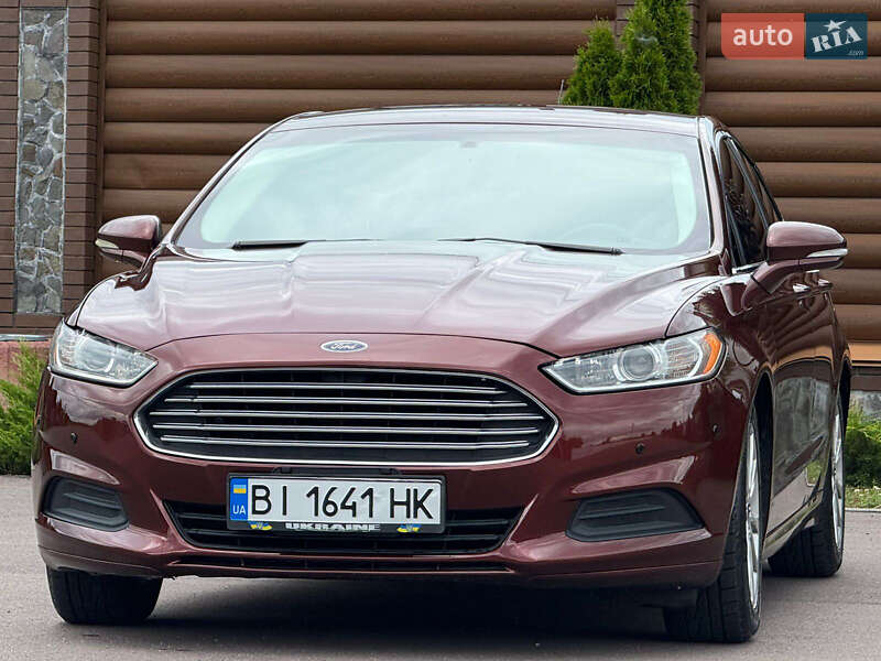 Ford Fusion (2015)