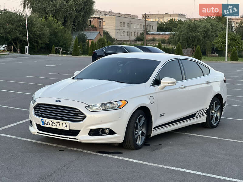 Ford Fusion (2014)