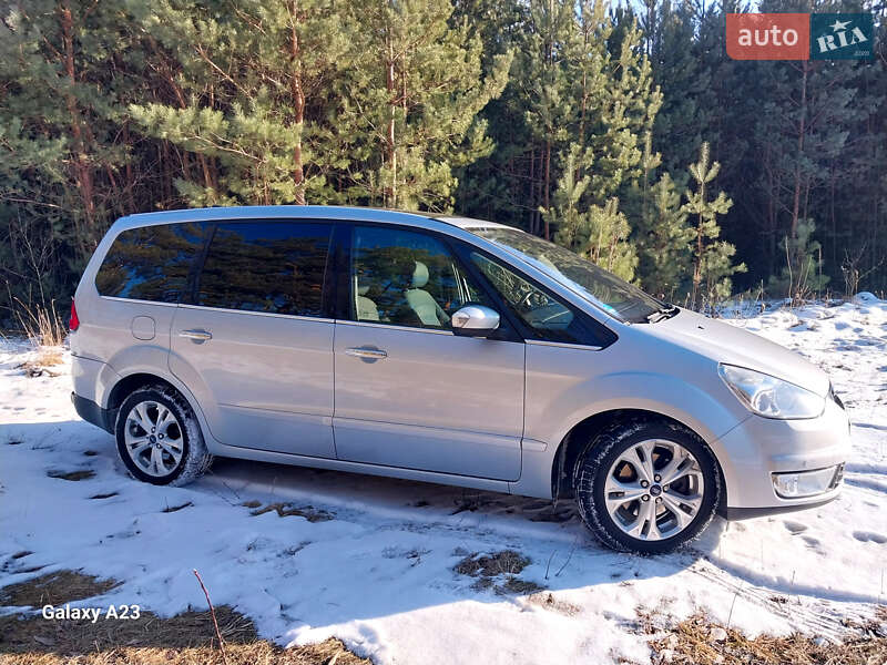 Ford Galaxy (2009)