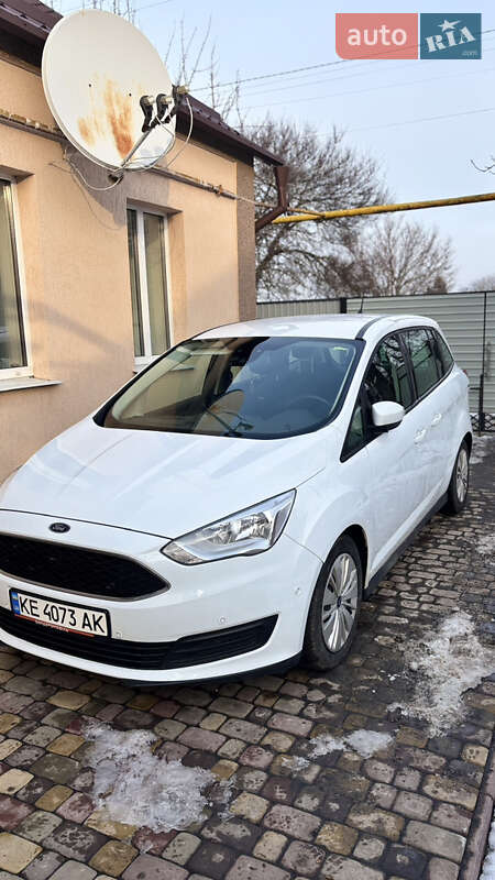 Ford Grand c-max (2019)
