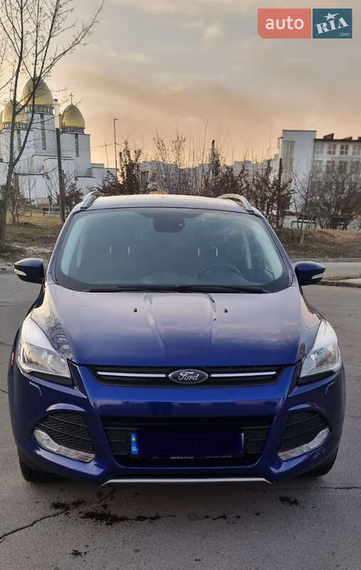 Ford Kuga (2016)