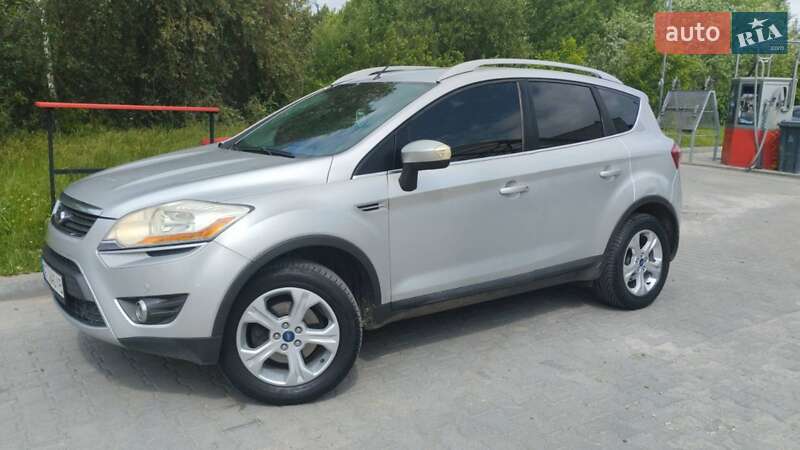 Ford Kuga (2009)