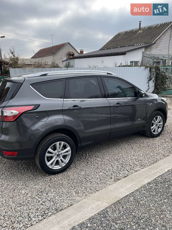 Ford Kuga (2018)