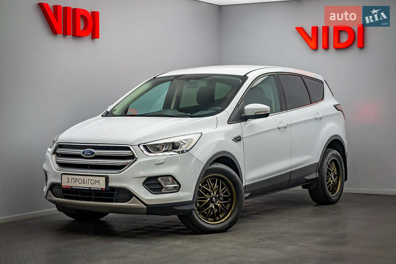 Ford Kuga (2018)