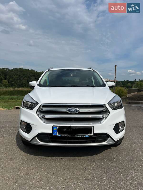 Ford Kuga (2018)