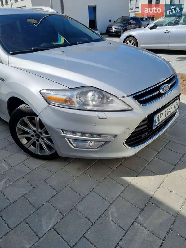 Ford Mondeo (2011)