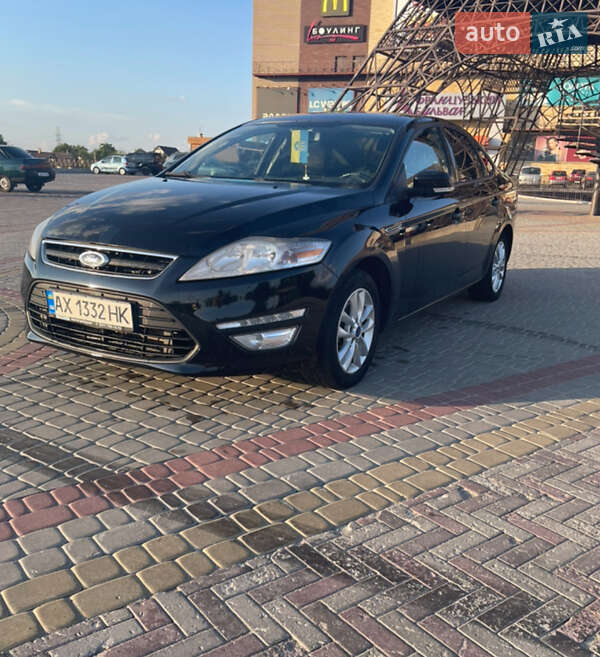Ford Mondeo (2011)