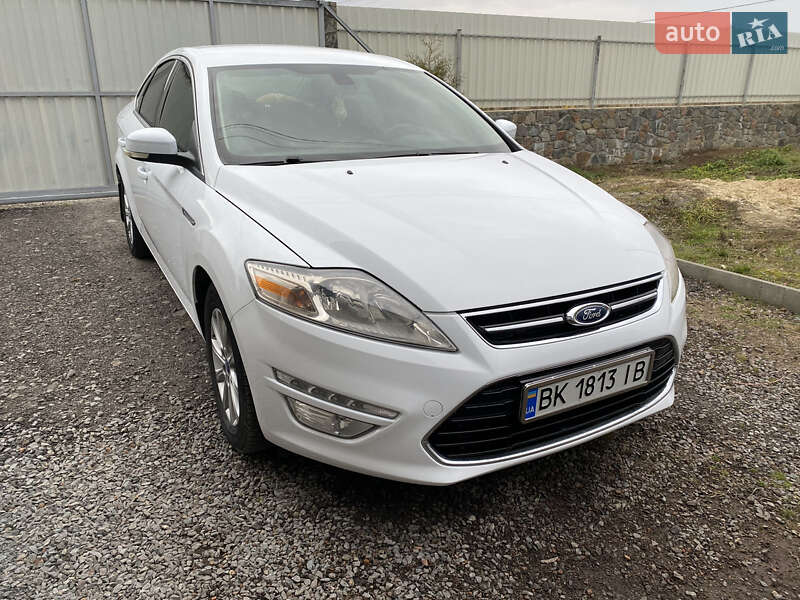 Ford Mondeo (2011)