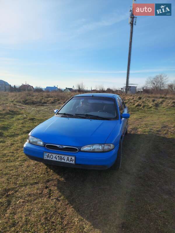 Ford Mondeo (1993)