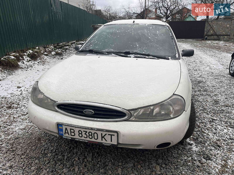 Ford Mondeo (1998)