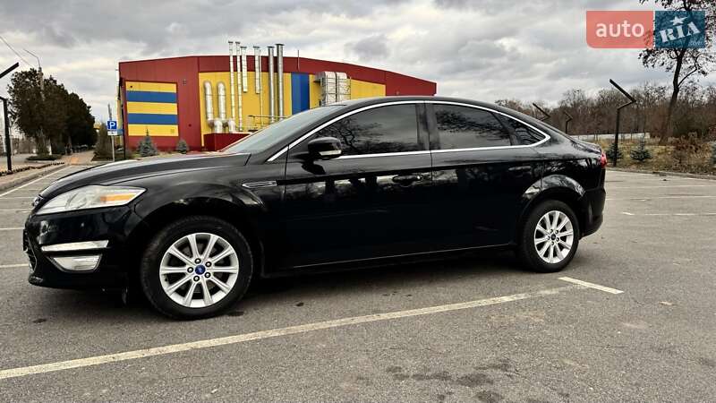Ford Mondeo (2012)