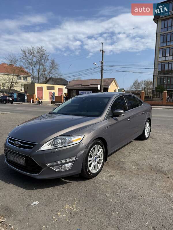 Ford Mondeo (2011)