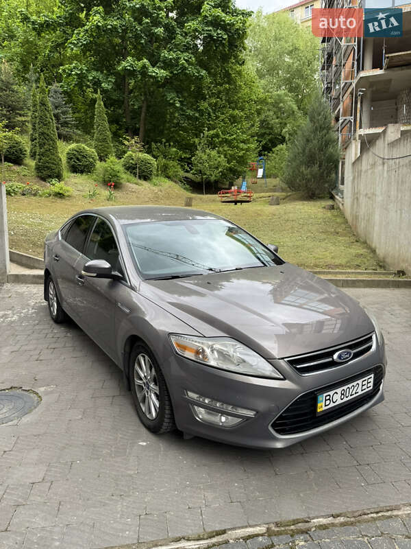 Ford Mondeo (2011)