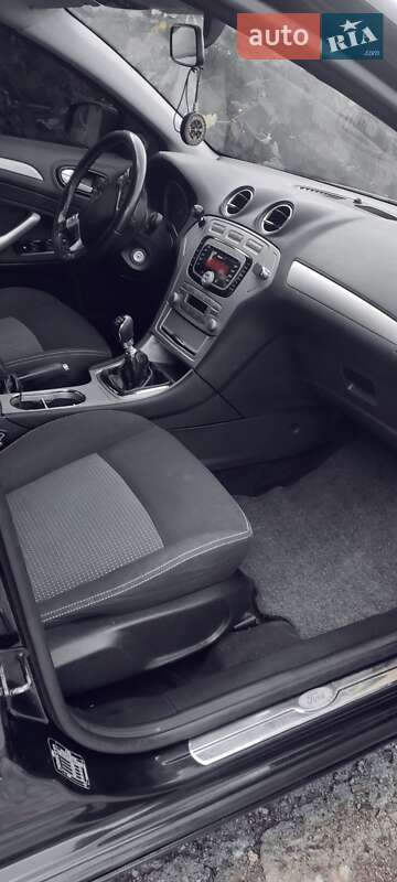 Ford Mondeo (2010)