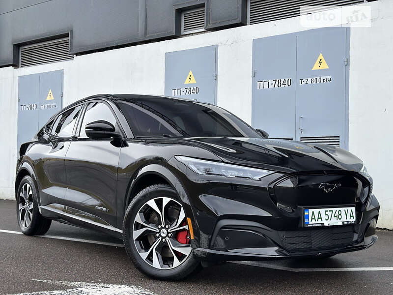 Ford Mustang mach-e (2022)