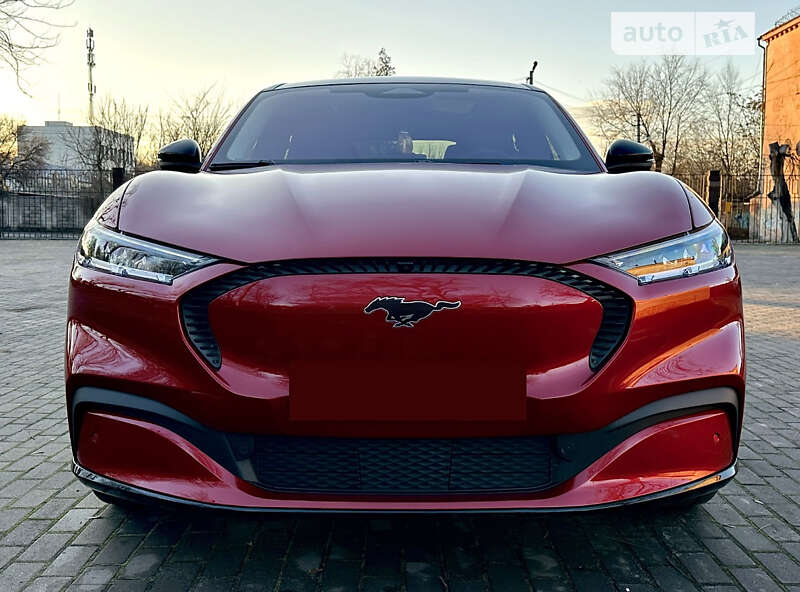 Ford Mustang mach-e (2022)