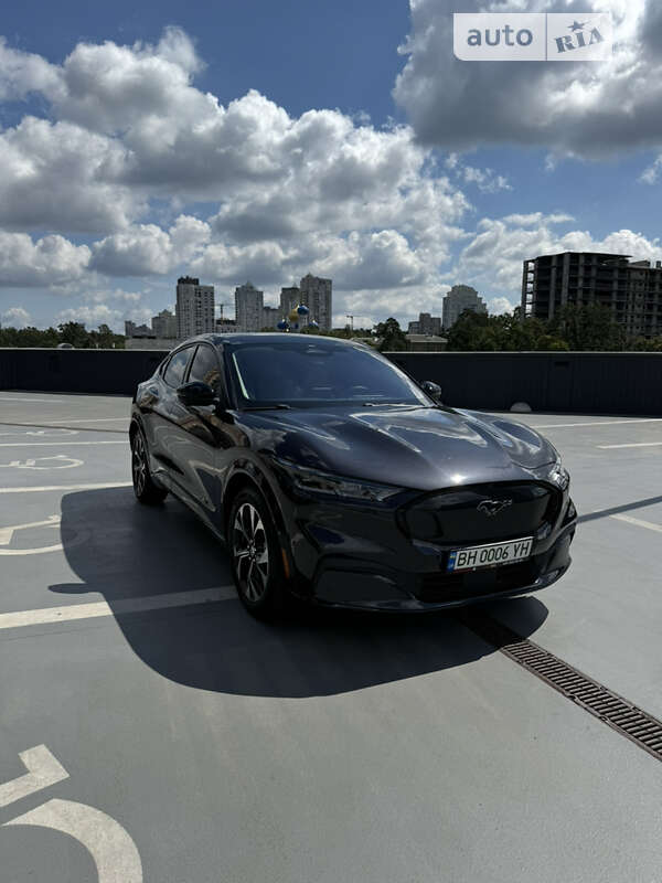 Ford Mustang mach-e (2021)