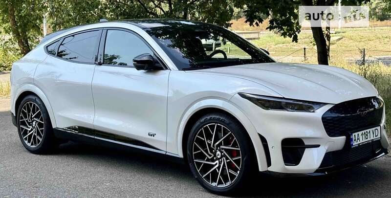 Ford Mustang mach-e (2021)