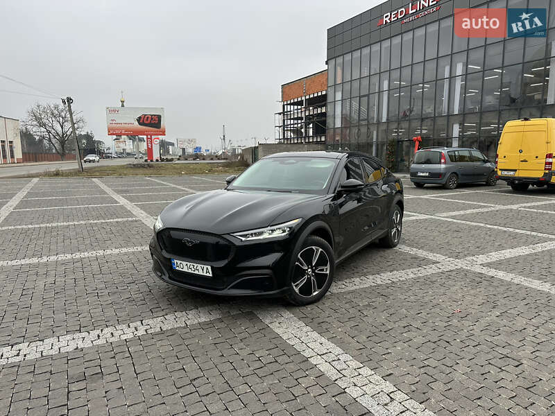 Ford Mustang mach-e (2021)