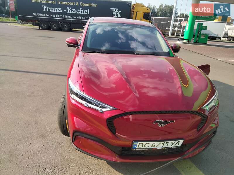 Ford Mustang mach-e (2021)