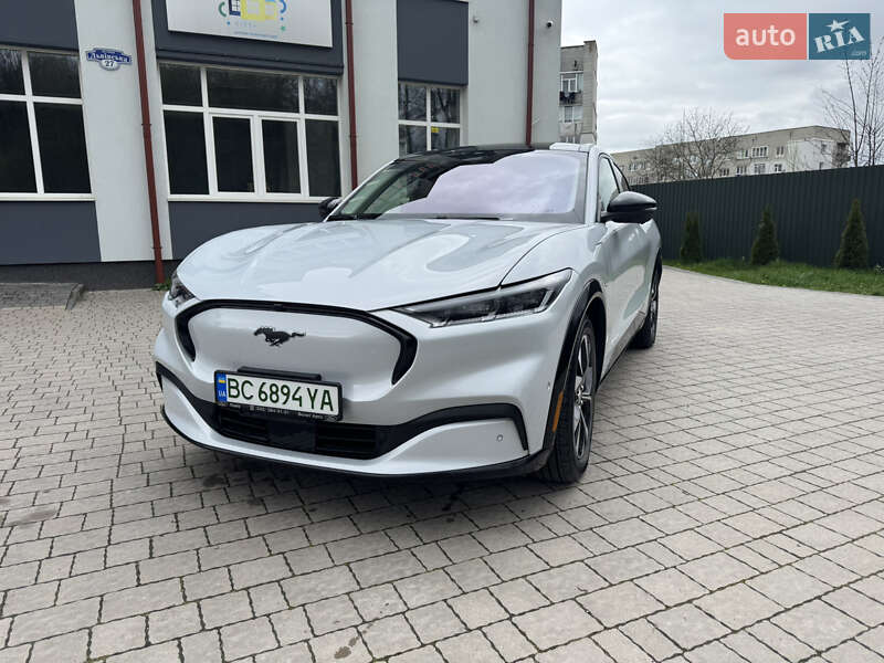 Ford Mustang mach-e (2021)
