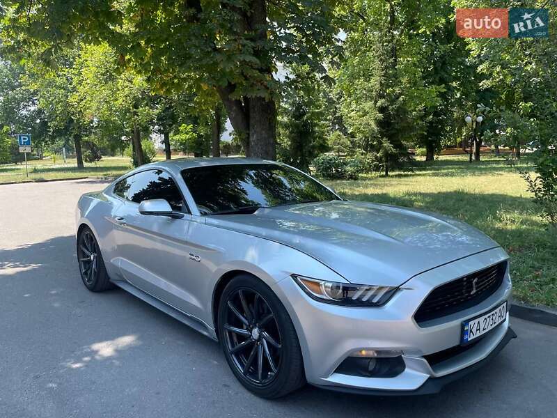 Ford Mustang (2016)