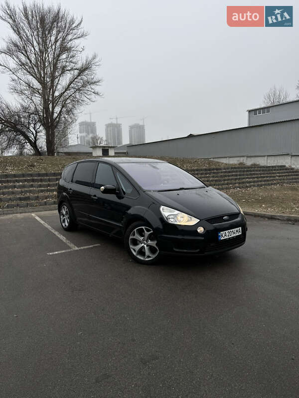 Ford S-max (2009)