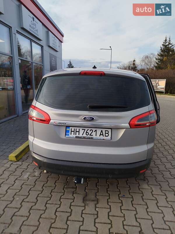 Ford S-max (2012)