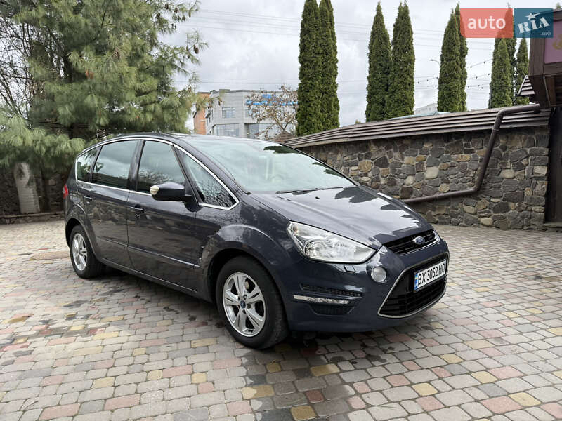 Ford S-max (2010)