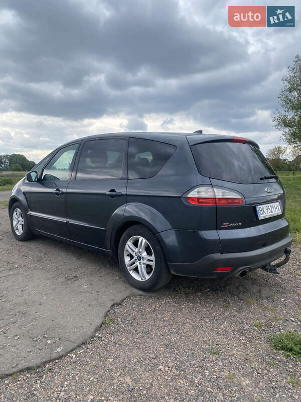 Ford S-max (2008)