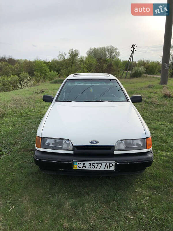 Ford Scorpio (1985)