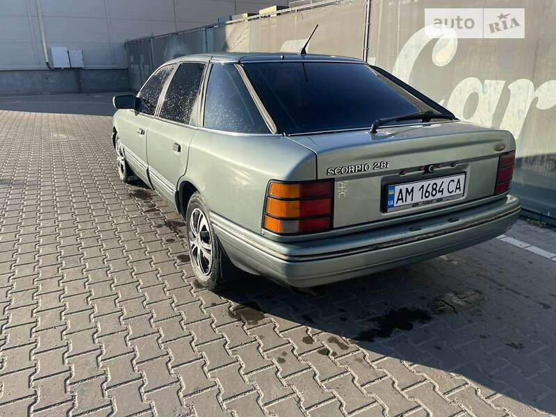 Ford Scorpio (1985)