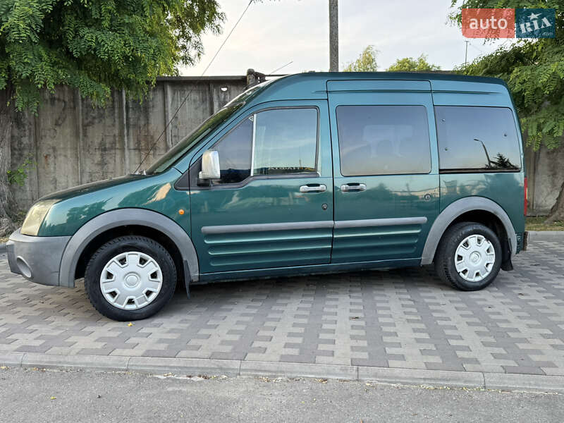 Ford Tourneo connect (2004)