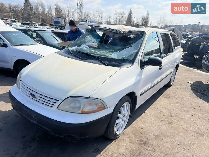 Ford Windstar (2000)