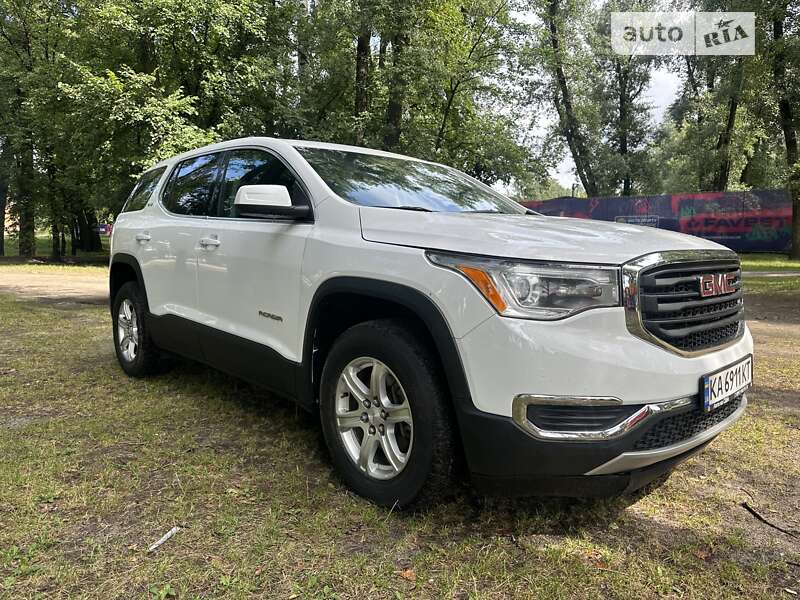 Gmc Acadia (2017)