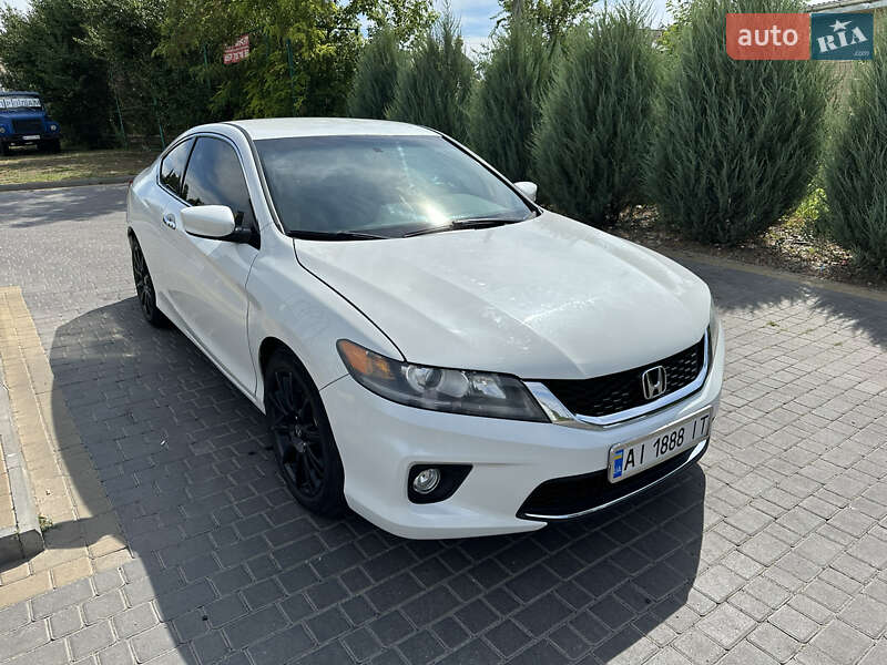Honda Accord coupe (2013)